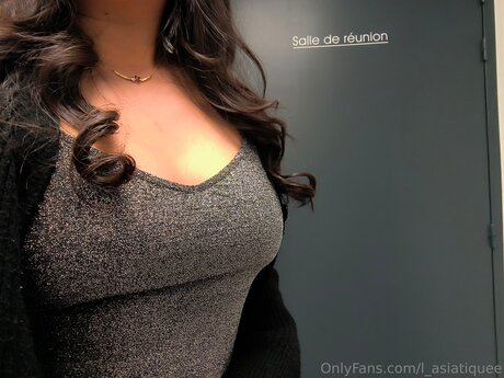 L Asiatiquee top actress pics