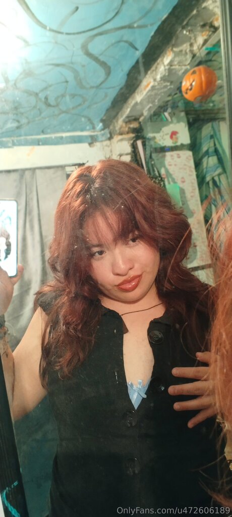 U472606189 actress pictures