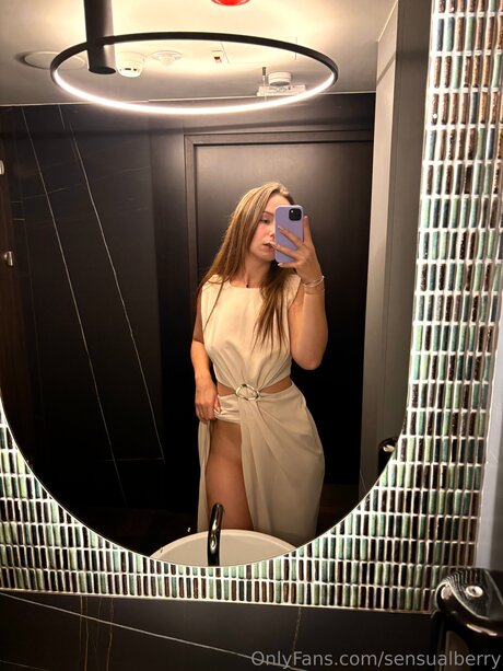 Skykika00 sexy actress images