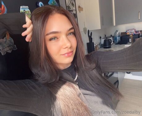 Zoedalby sex pornstar photos