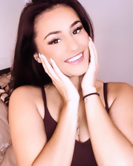 Cyndy valerie Gamache Gravel pornstar high quality img