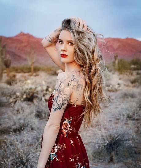 Piper CJ pretty model pic