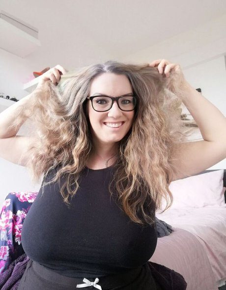 army milf onlyfans hd pics