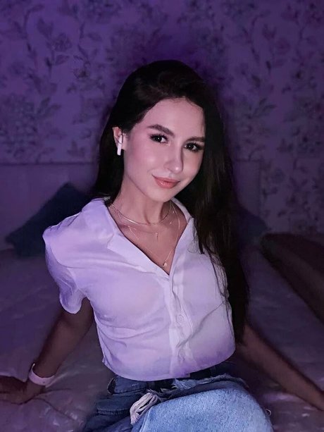 lizkameaw nice pornstar gallery