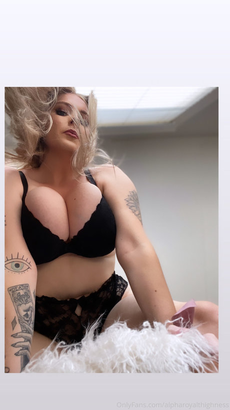 mom daughter onlyfans erotic gallery