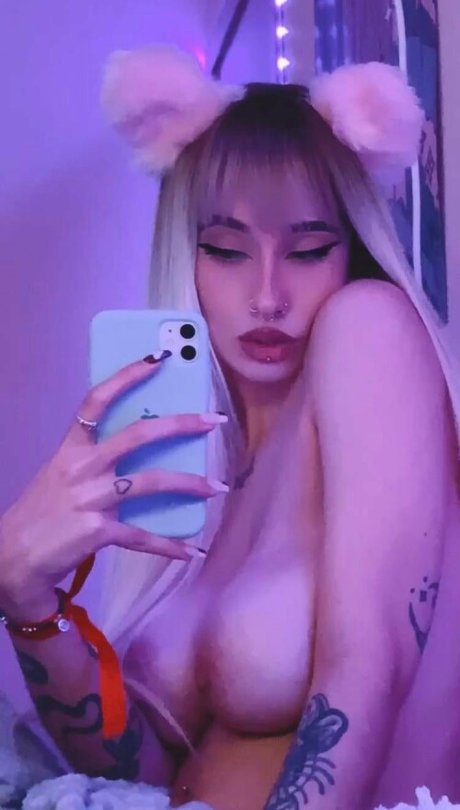 Meduwu perfect pornstar pics