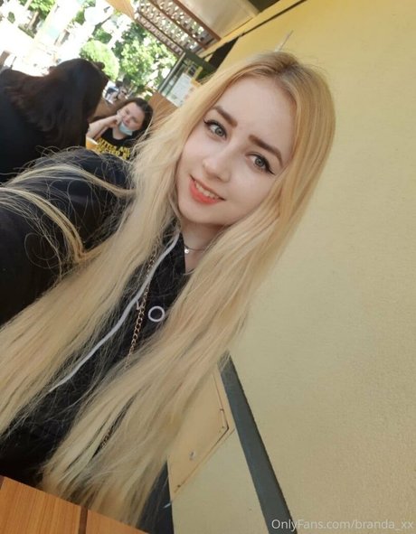 branda xx pornographic model img