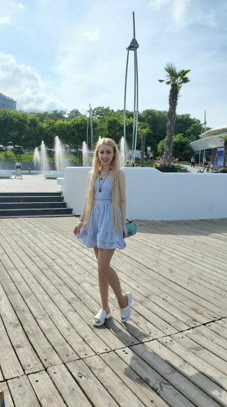 branda xx pornographic actress photos