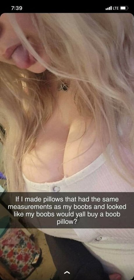 Chewys melons sexy model picture