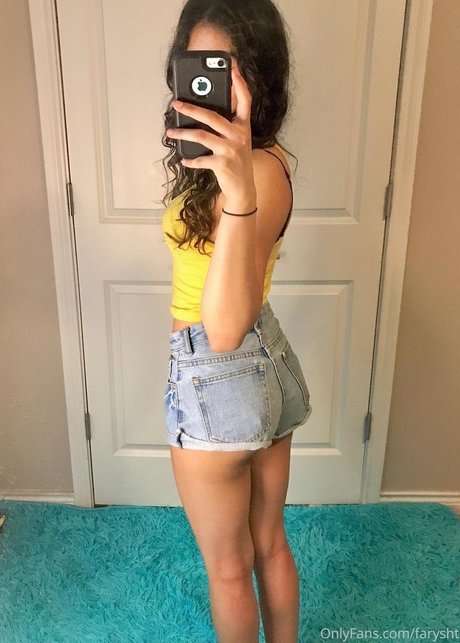 Farysht model exclusive photo