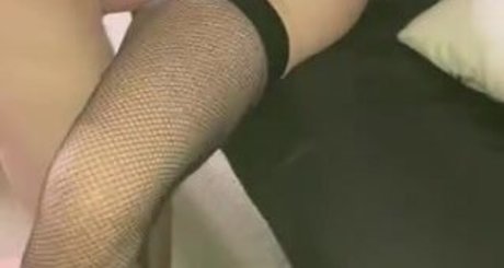 louisefabs star naked pics