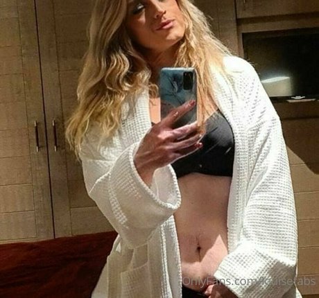 louisefabs sexy model gallery