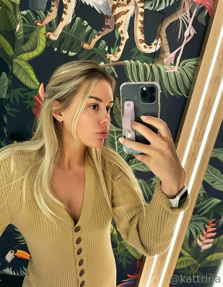 kattrina xxx pornstar archive