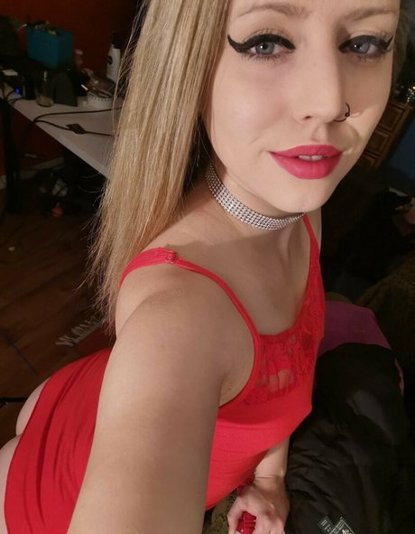 Blueellad star nudes images