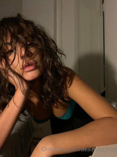 Dilnora best model pics