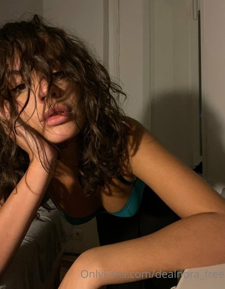 Dilnora hd actress gallery