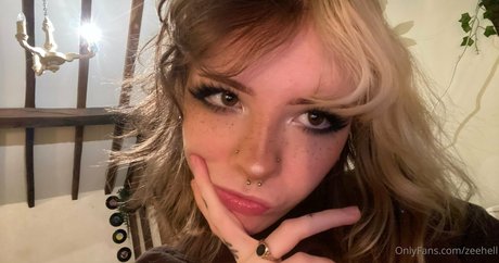 ZeeHell pornstar hot pic