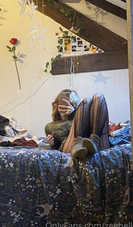 busty solo onlyfans free xxx photos