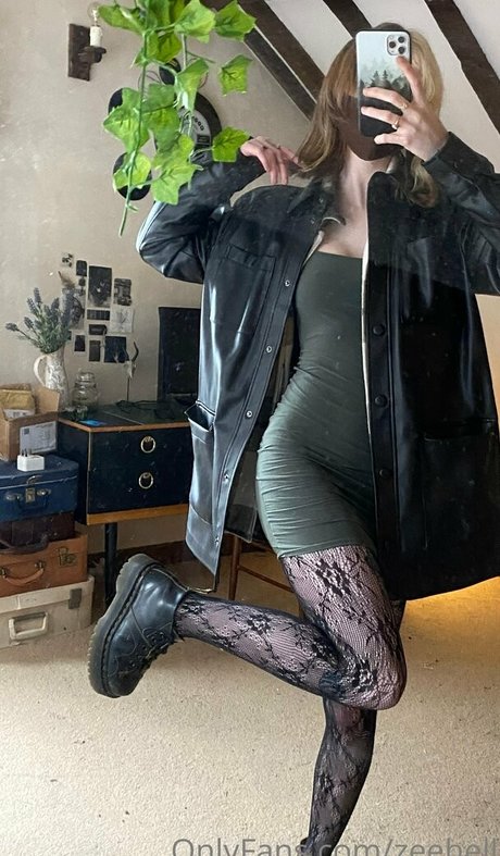 ZeeHell pornstar top gallery