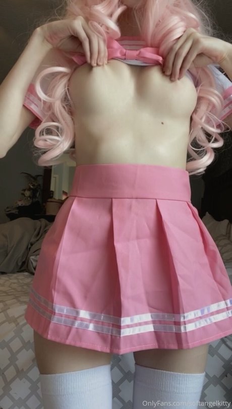 Soft angel kitty porn model photos