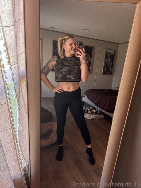 Thatgirlb 13 hd star img