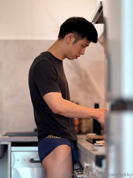 Peterandtekky star hd image