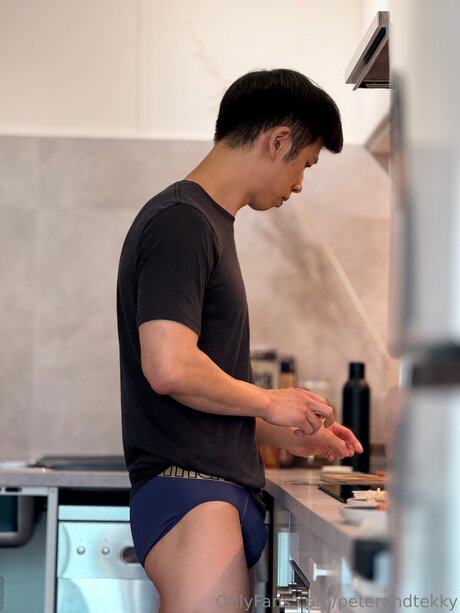 Peterandtekky free star pics