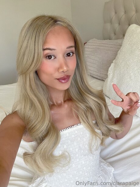 Clarapaige art actress photo