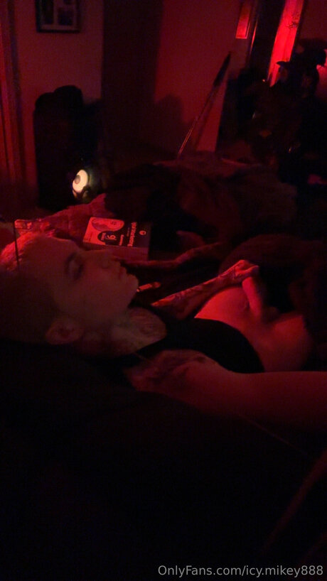 Icy Mikey888 best pornstar archive