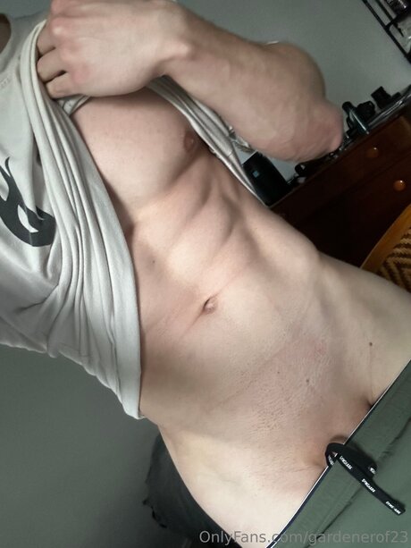 Gardenerof23 model nice archive