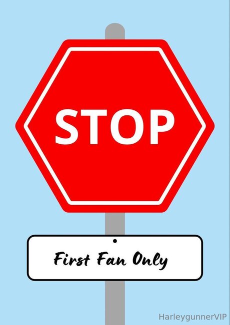 Harleygunnervip nude pornstar photos