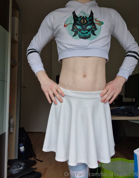 Bicuriousboi99 free pornstar photo