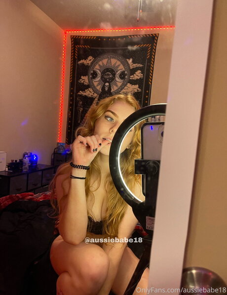 Aussiebabe19 naked star galleries