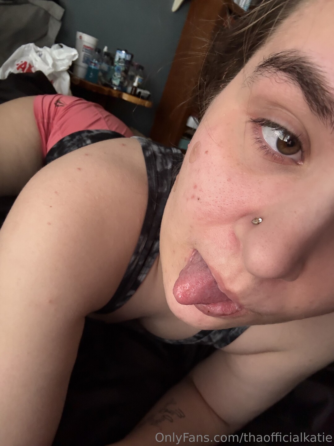 Thaofficialkatie hot star pics