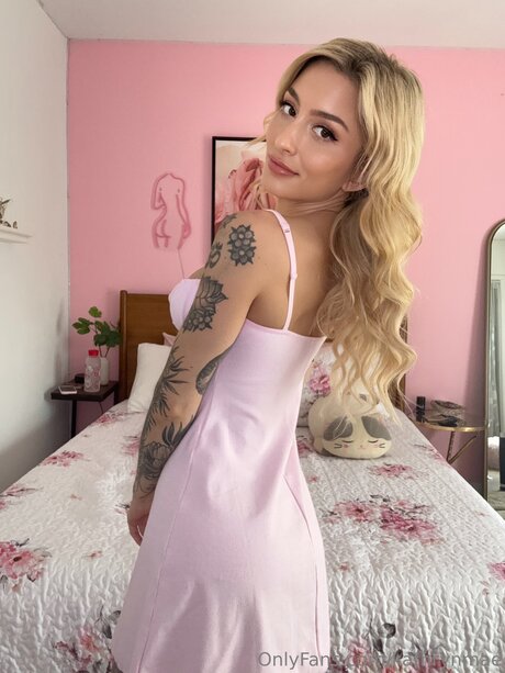 Kathrynmae sexy actress images