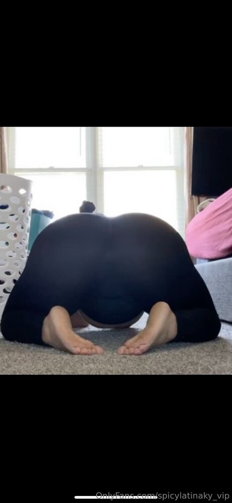 Spicylatinaky Vip star erotic photos