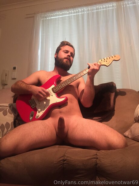 Makelovenotwar69 adult actress pics