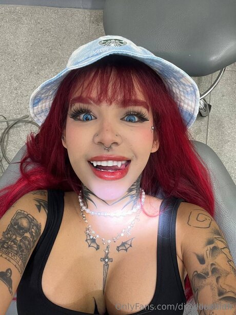 Ellaxblair pornstar hot photo