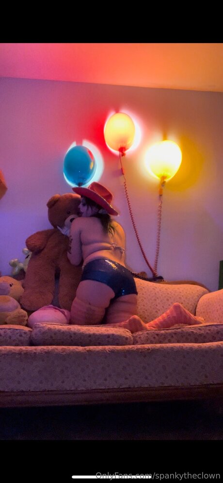 Spankytheclown exclusive pornstar pictures