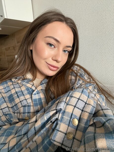 Tasha Xx pornstar top image