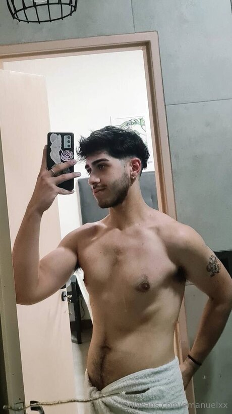 Emanuelxx adult model archive