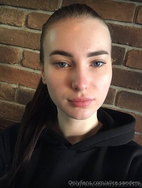 Alice Sanders star nudes photo