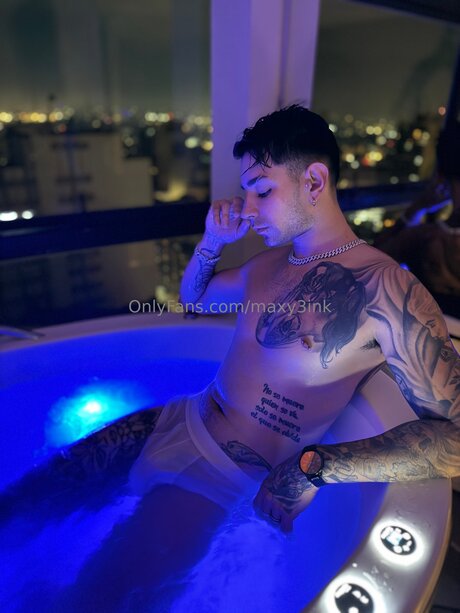 Maxy3ink sexy pornstar pic