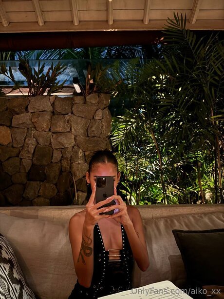 Aiko Xx star sexy pics