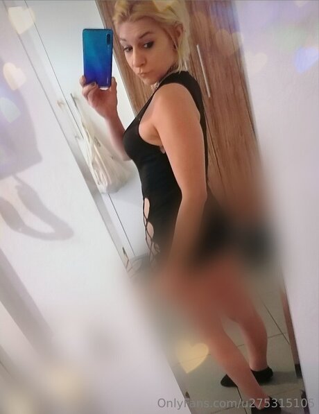 gay fuck onlyfans naked images