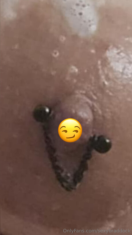 Sexybraddock naked star picture