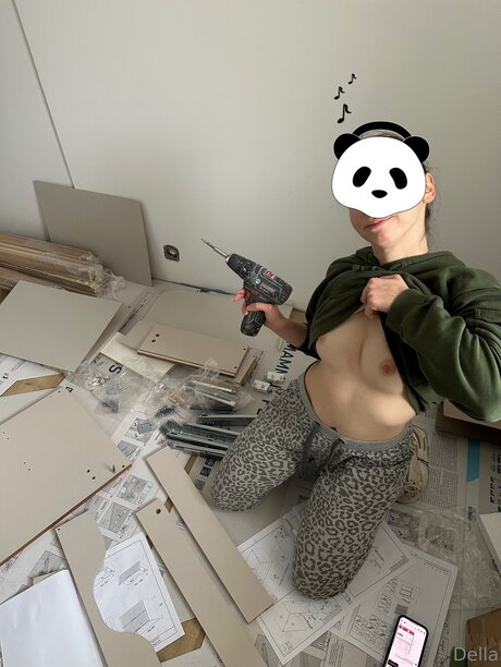 Ohmydella pornstar erotic photo