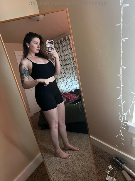 Melodysfreepage nude pornstar image