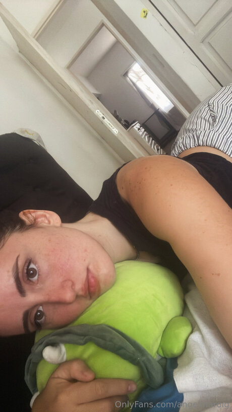 Angelinaroig exclusive actress galleries