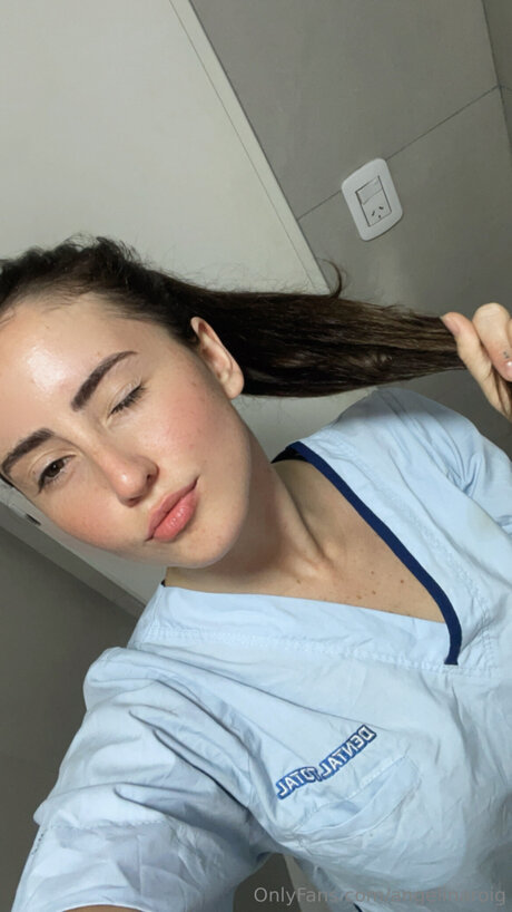 Angelinaroig model art galleries